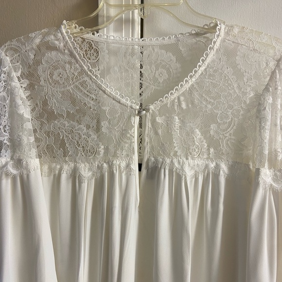 Torrid White Lace Top long‎ sleeve casual 1X - Picture 3 of 7